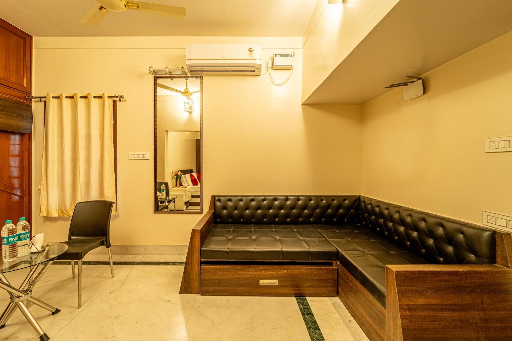 Seasons Suites - Hbr Bangalore Quarto foto
